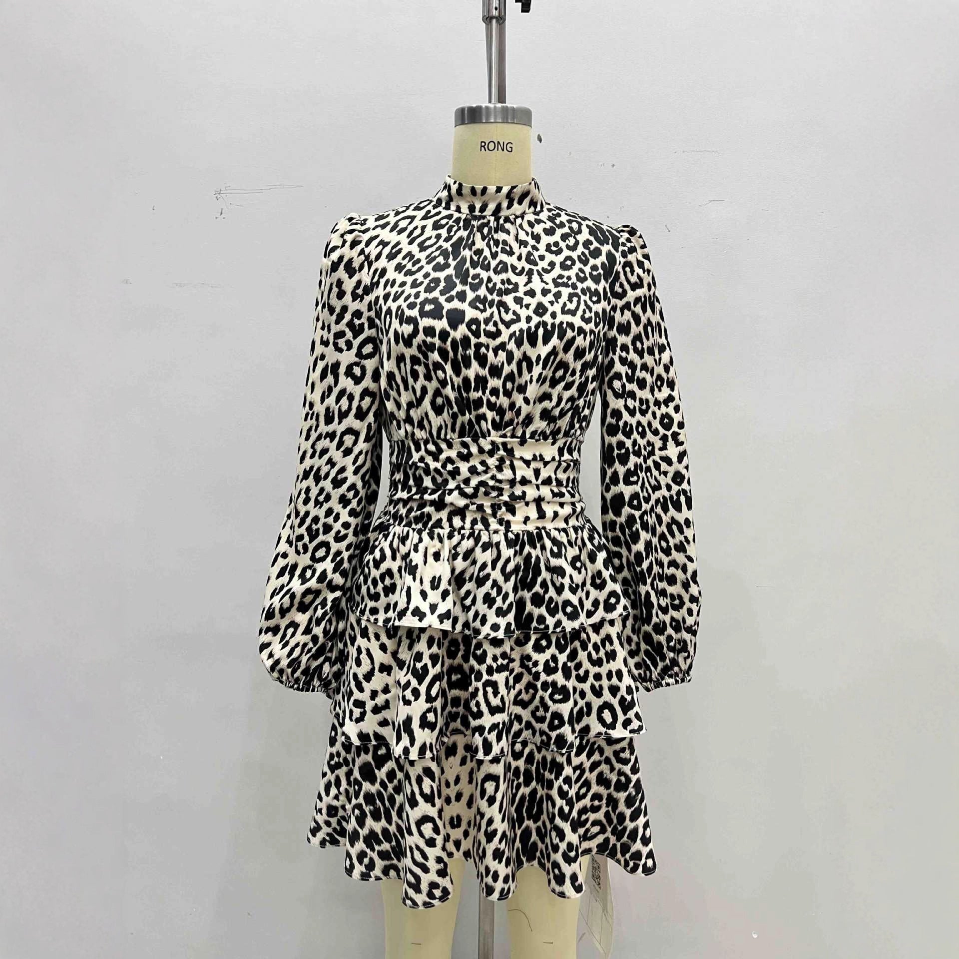 Leopard print bubble long sleeved dress